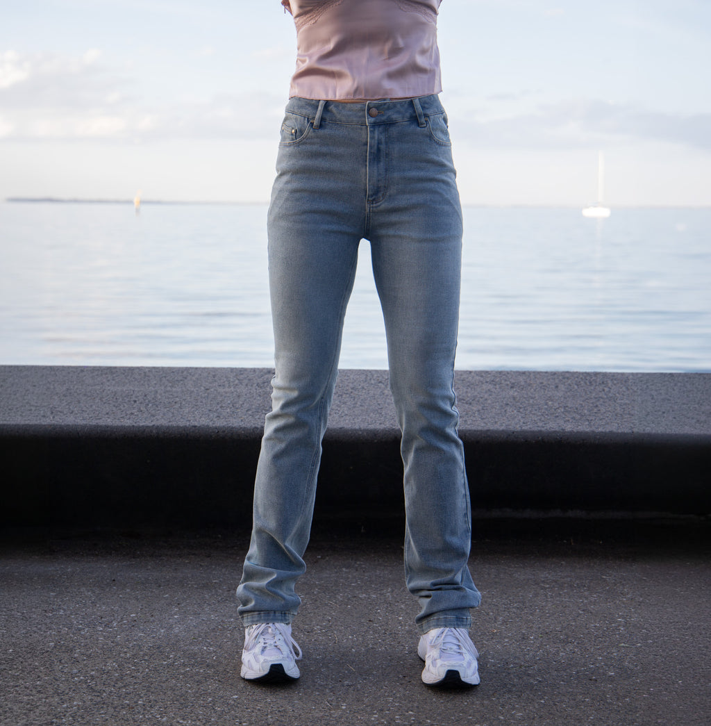 Signature Bootcut Jeans - Denim